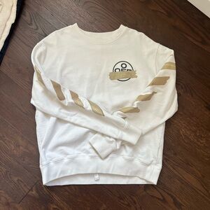 Off white crewneck